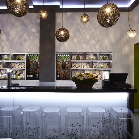 City Hotel Thessaloniki 4* Салоники
