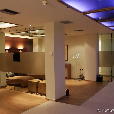 City Hotel Thessaloniki 4*